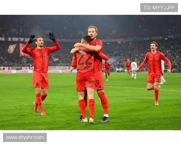 拜仁五比一逆转半场再轰五球